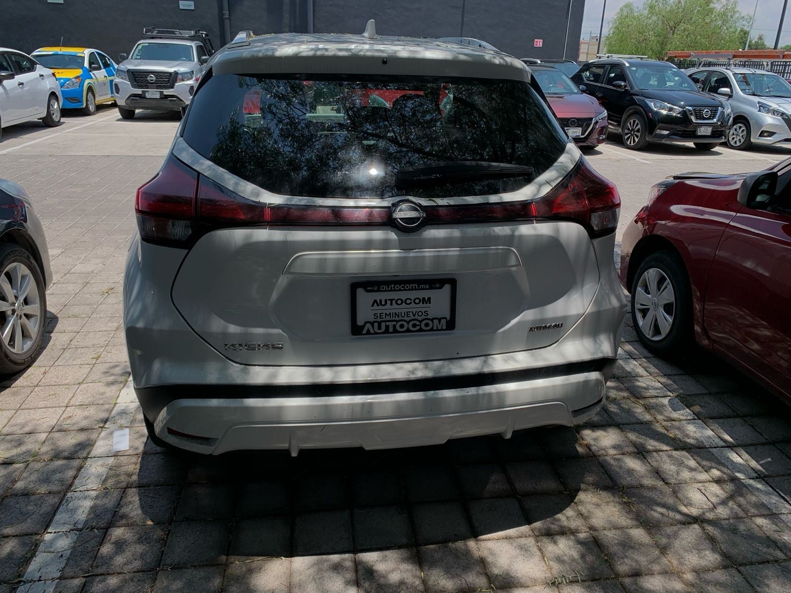 2023 Nissan KICKS KICKS EXCLUSIVE CVT NEGRO