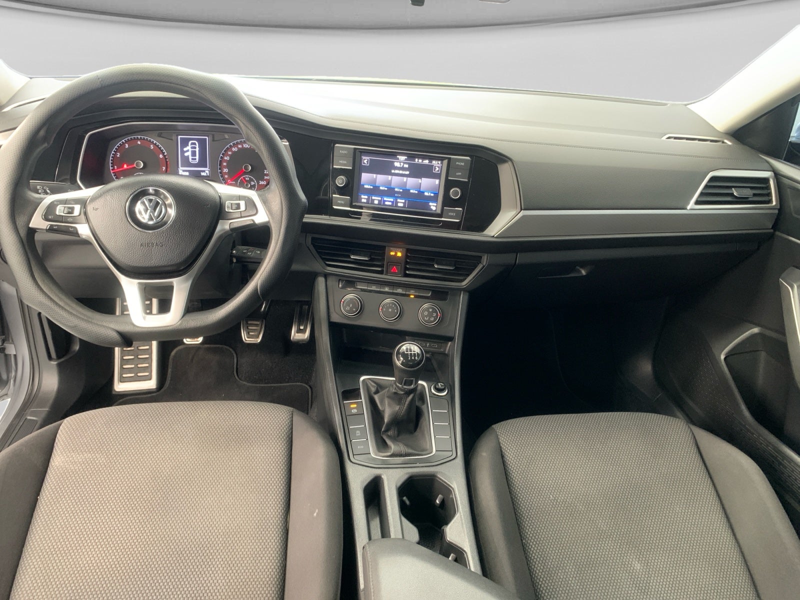 2020 Volkswagen JETTA TRENDLINE STD.