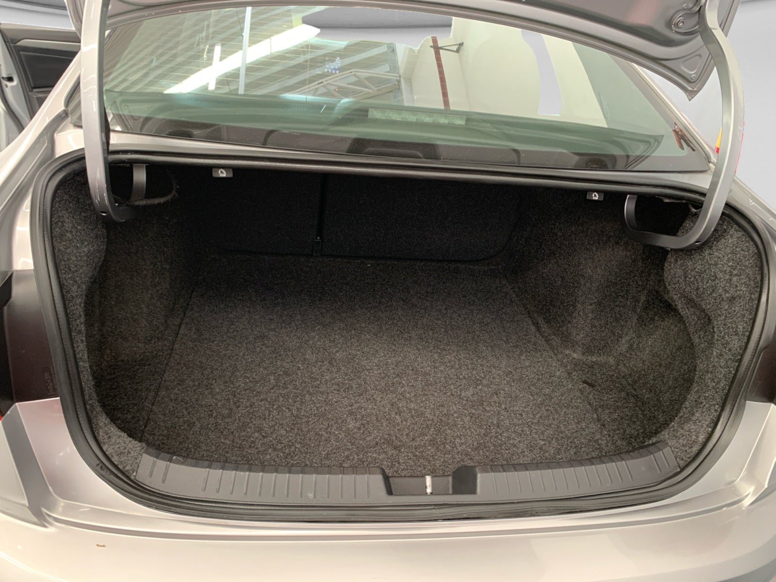 2020 Volkswagen JETTA TRENDLINE STD.