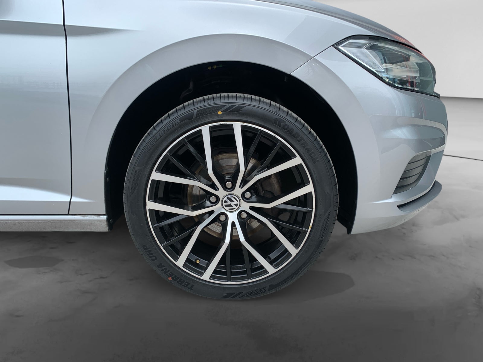 2020 Volkswagen JETTA TRENDLINE STD.