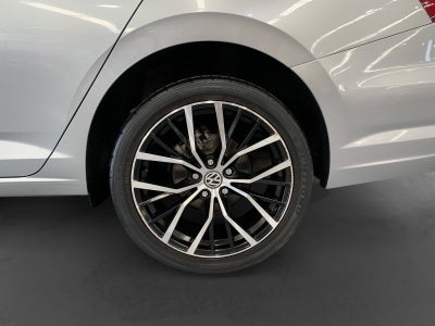 2020 Volkswagen JETTA TRENDLINE STD.