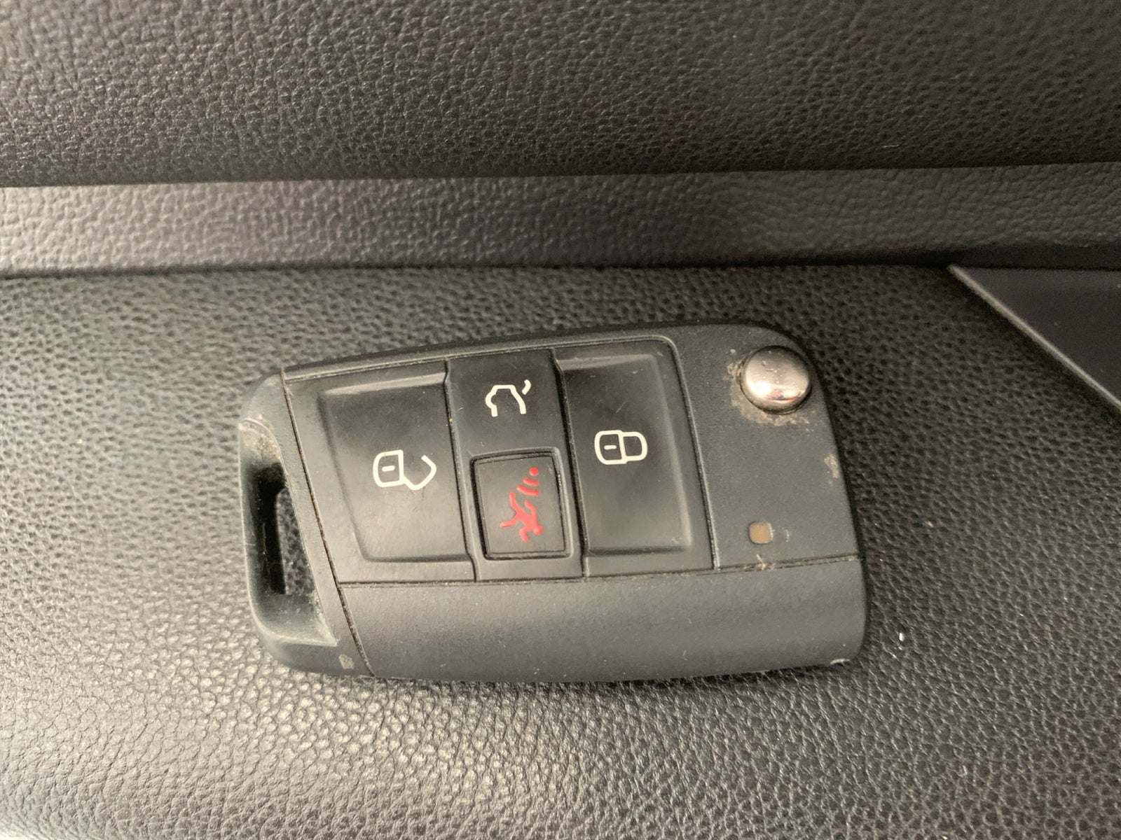 2020 Volkswagen JETTA TRENDLINE STD.