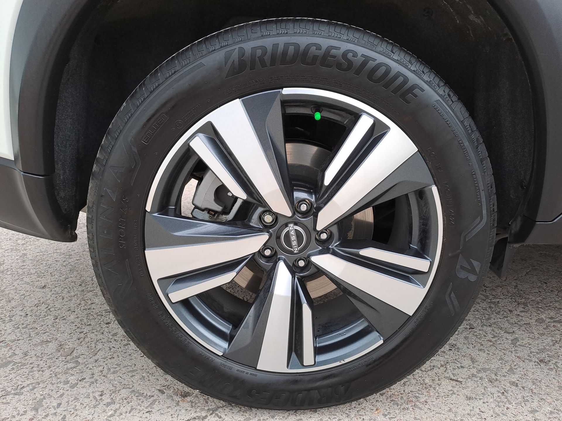 2025 Nissan X-TRAIL PLATINUM E-POWER 2 ROW 25