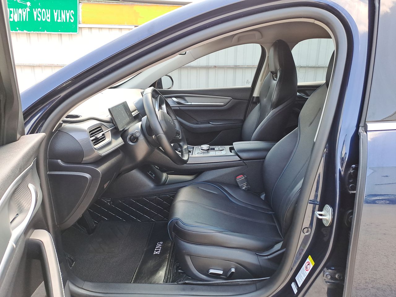 2025 BYD KING DM-I 1.5L FWD 55KM