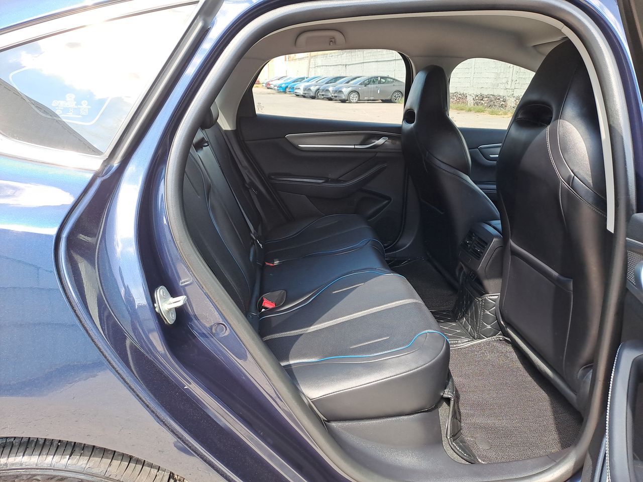 2025 BYD KING DM-I 1.5L FWD 55KM