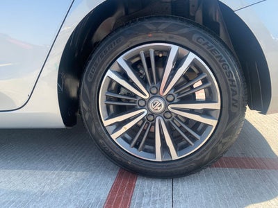 2024 MG MG5 1.5L DEL ELEGANCE MT