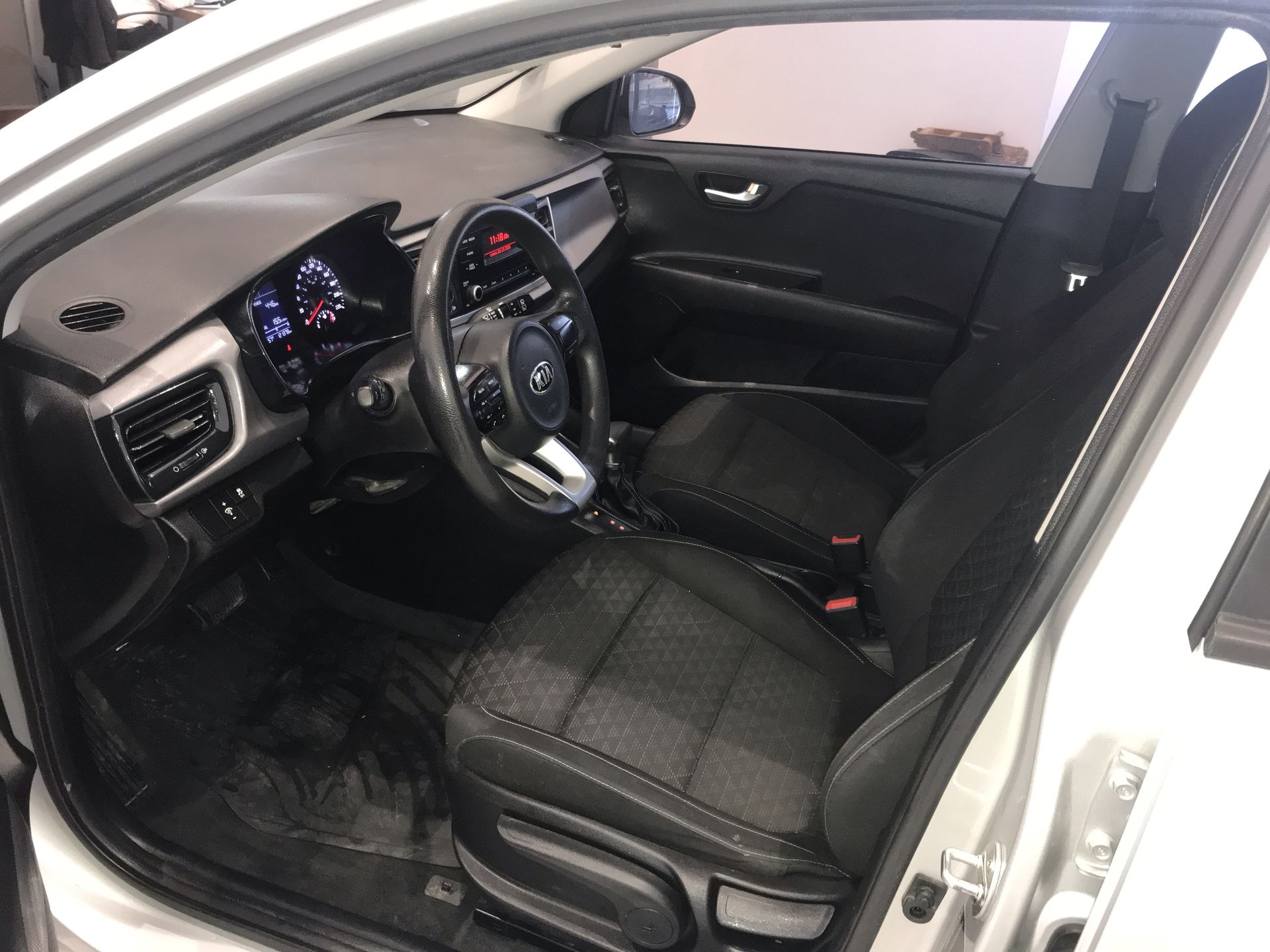 2018 Kia RIO LX 1.6 AT