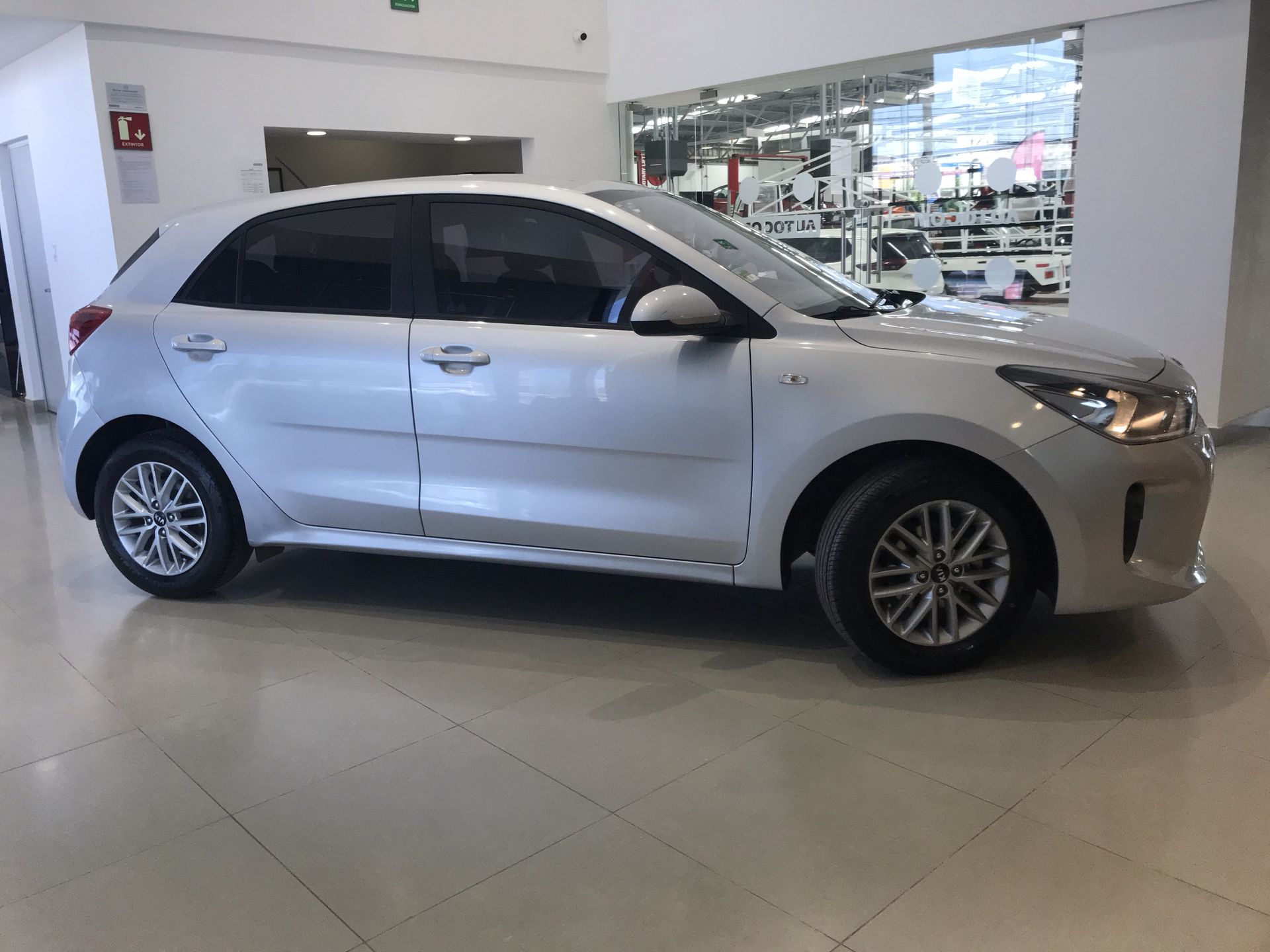 2018 Kia RIO LX 1.6 AT