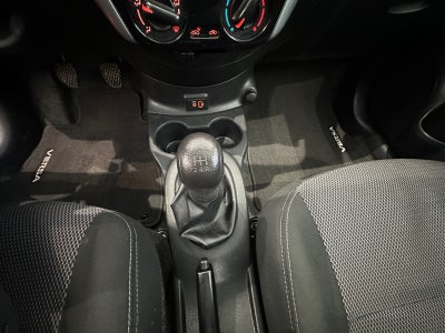 2018 Nissan VERSA ADVANCE MT AC