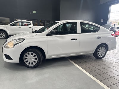 2020 Nissan VERSA MT AC 1.6L