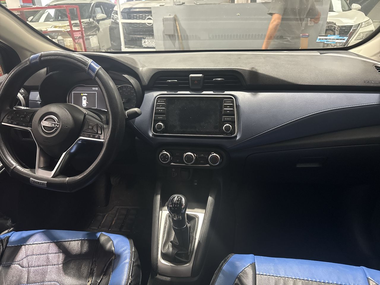 2023 Nissan VERSA ADVANCE MT 23