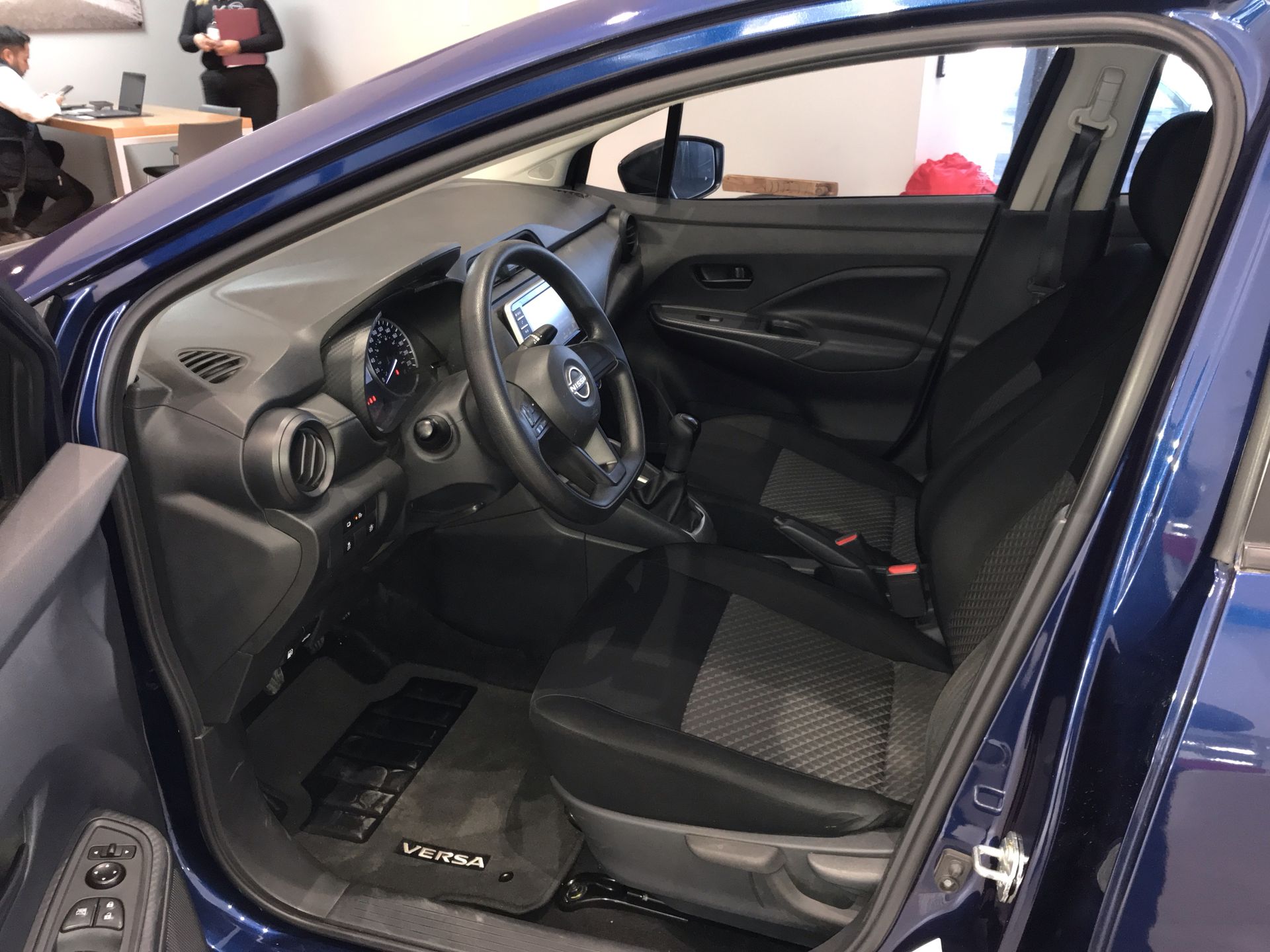 2024 Nissan VERSA SENSE MT 24