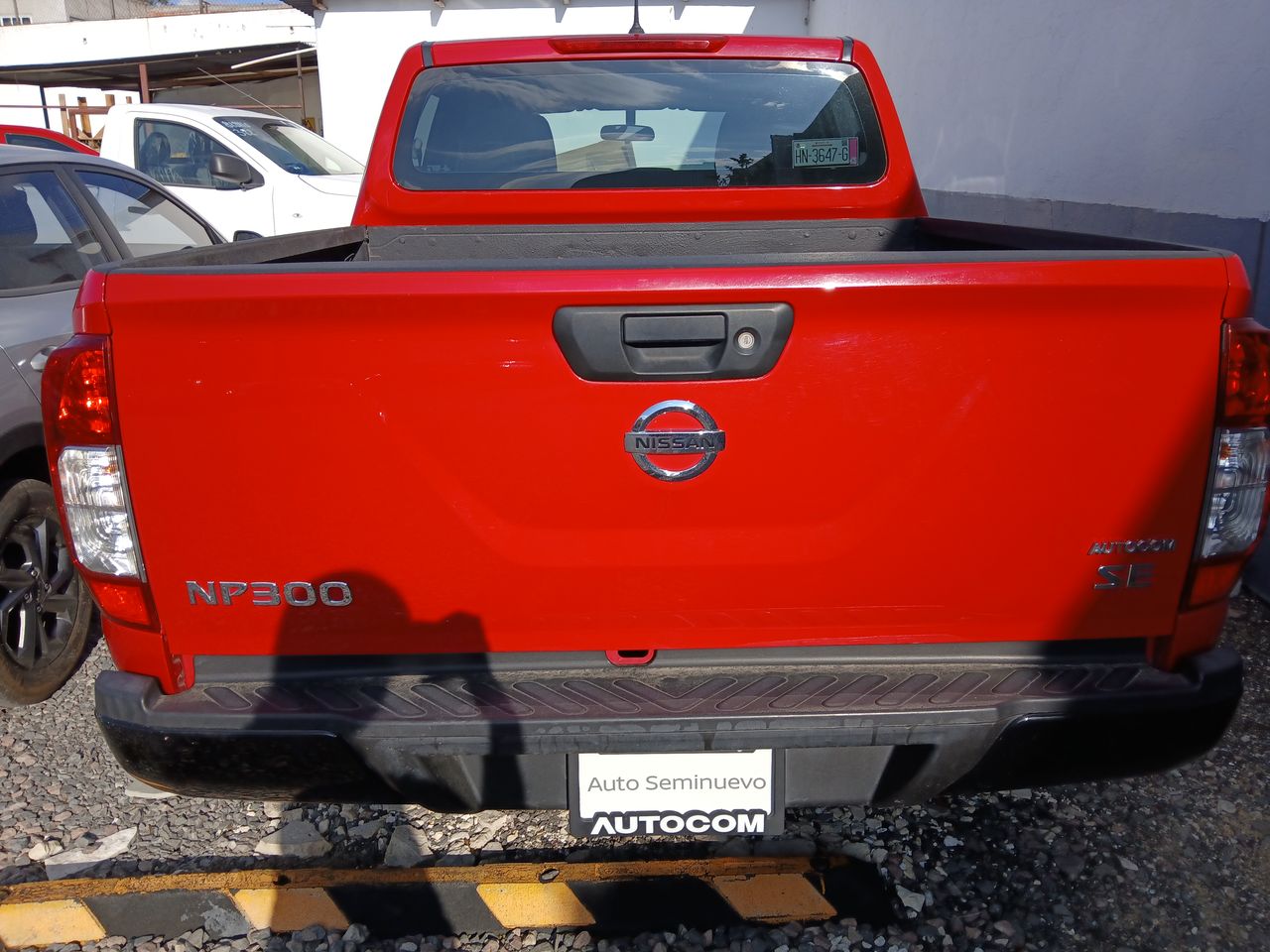 2020 Nissan NP300 DOBLE CABINA NP300 DOBLE CABINA SE TM AC PAQ SEG 6VEL.