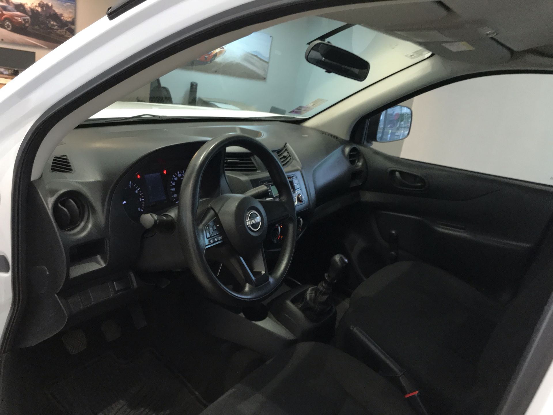 2024 Nissan NP300 NP300 CHASIS TM AC 24