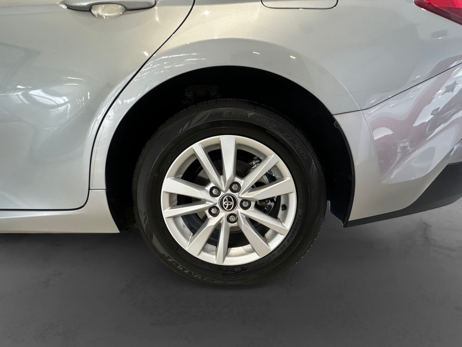 2025 Toyota CAMRY LE HEV