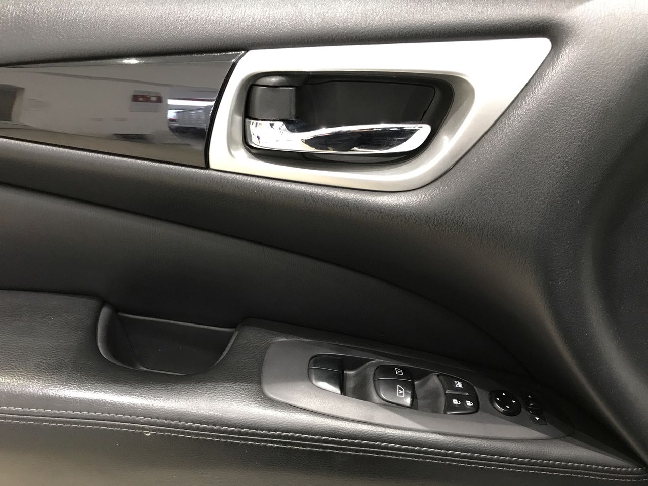 2016 Nissan PATHFINDER ADVANCE TA