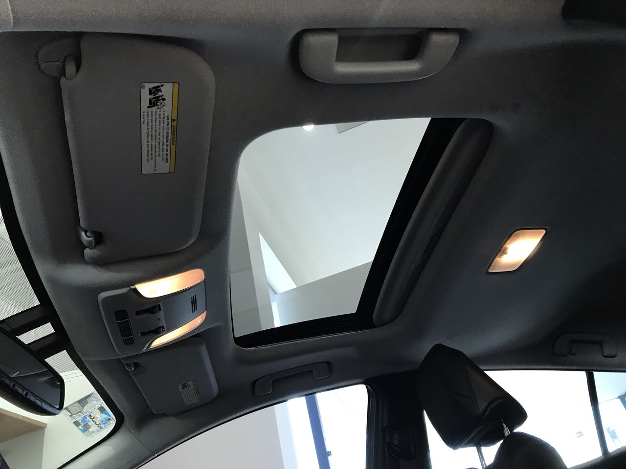 2020 Toyota PRIUS PREMIUM