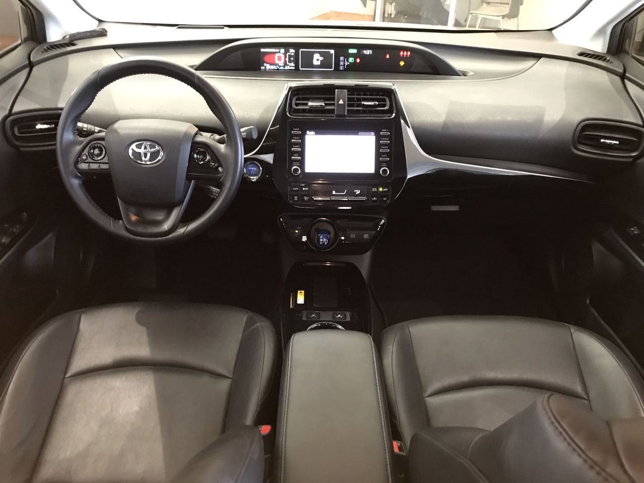 2020 Toyota PRIUS PREMIUM