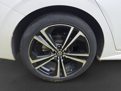 2023 Nissan SENTRA SR PLATINUM CVT 23