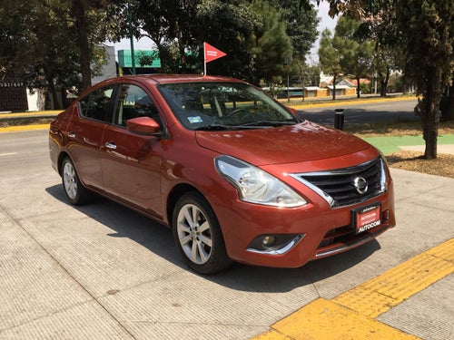 2018 Nissan VERSA ADVANCE AT AC