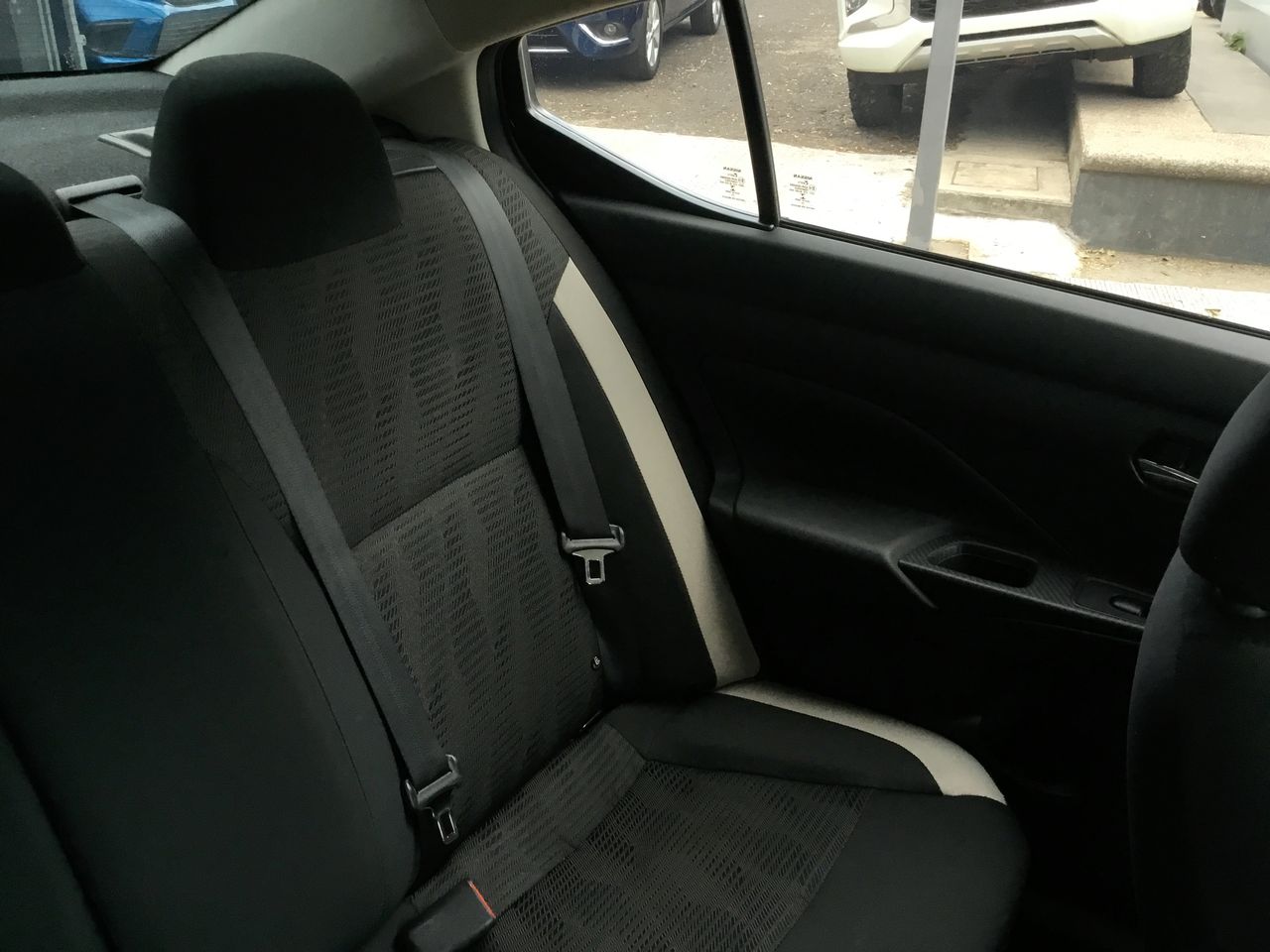 2021 Nissan VERSA ADVANCE MT 21