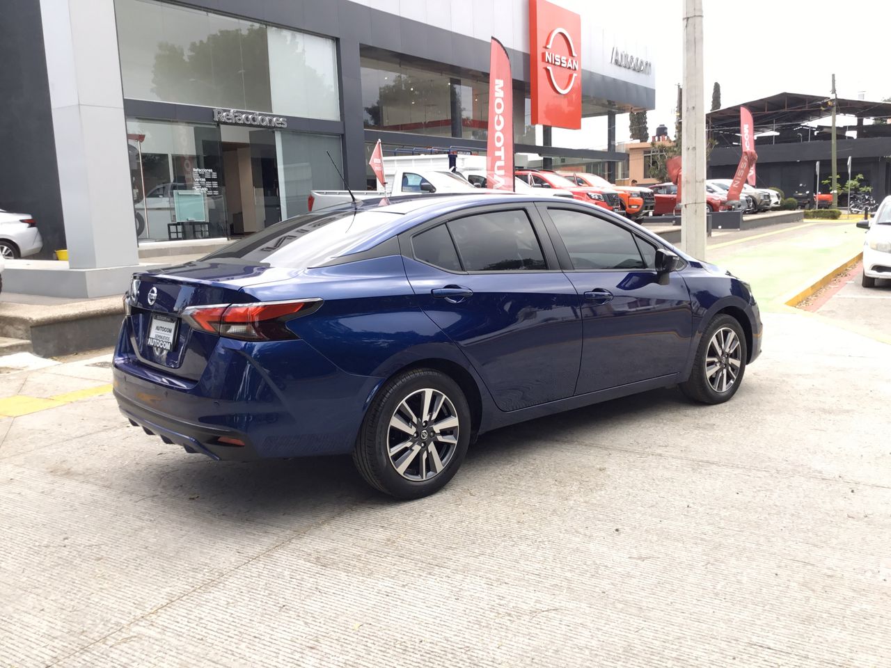 2021 Nissan VERSA ADVANCE MT 21