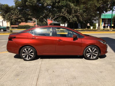 2020 Nissan VERSA PLATINUM CVT