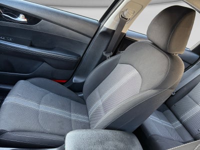 2022 Kia FORTE LX IVT