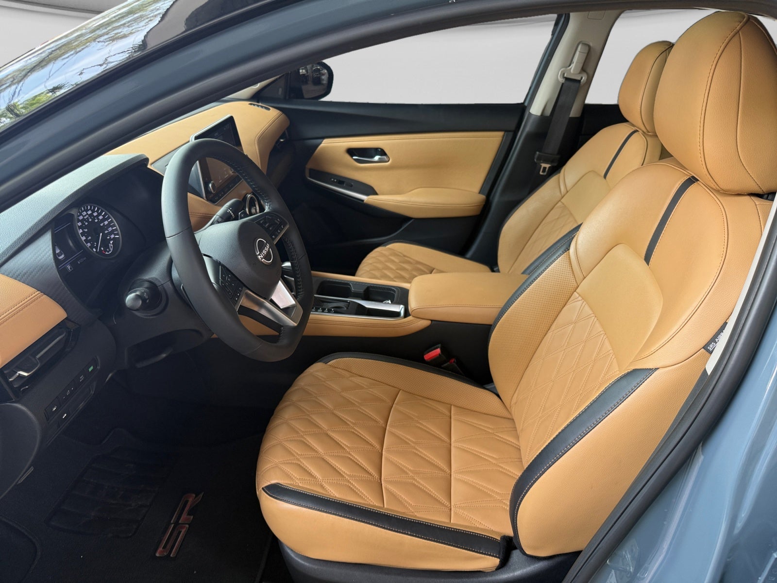 2025 Nissan SENTRA SR PLATINUM BITONO CVT 25