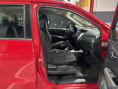 2020 Nissan FRONTIER LE TM AC