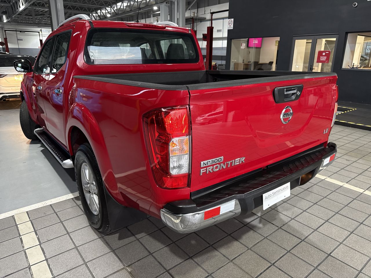 2020 Nissan FRONTIER LE TM AC
