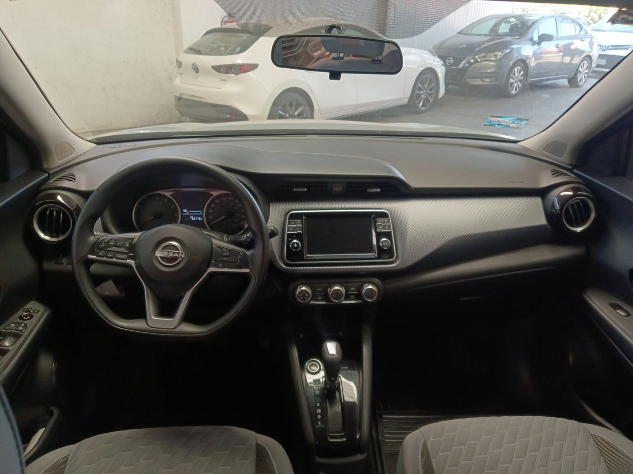 2022 Nissan KICKS KICKS ADVANCE CVT 5P