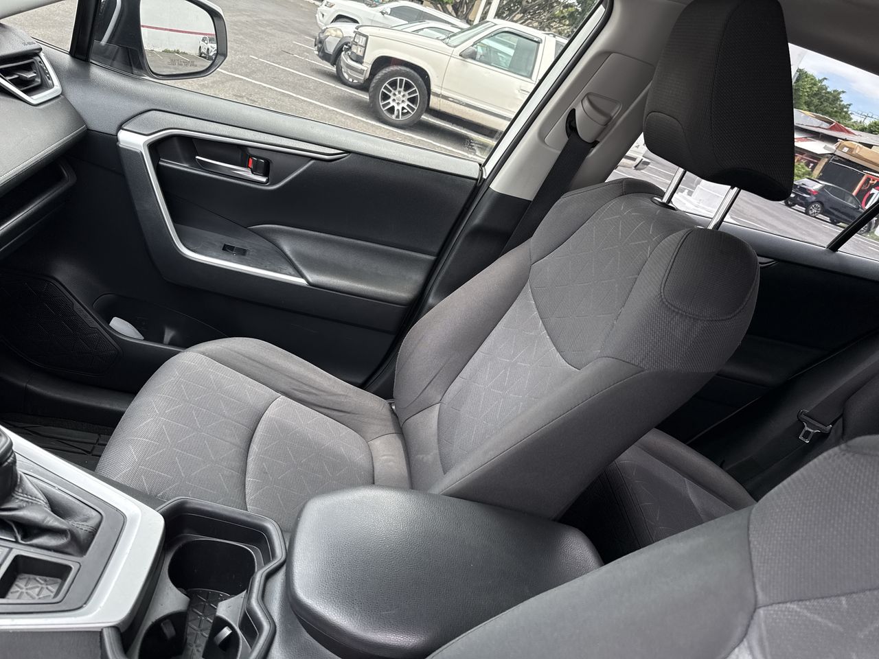 2019 Toyota RAV4 2.5 XLE AWD AT