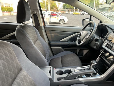 2024 Mitsubishi XPANDER CROSS