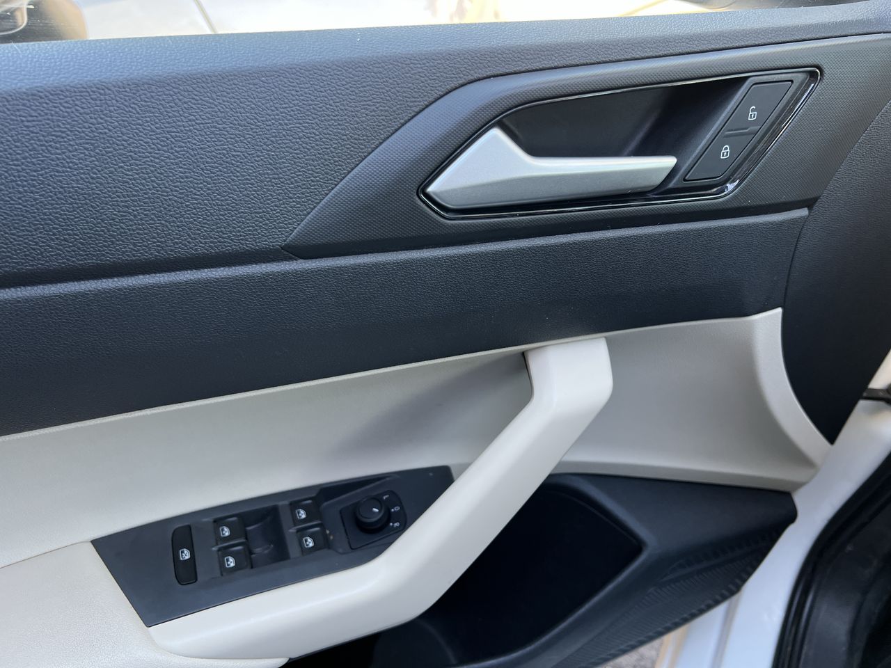 2024 Volkswagen VIRTUS TRENDLINE MANUAL