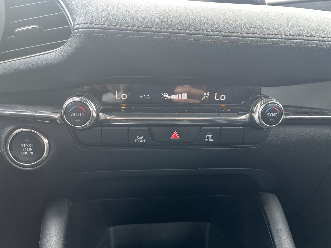 2022 Mazda MAZDA3 SIGNATURE SEDAN