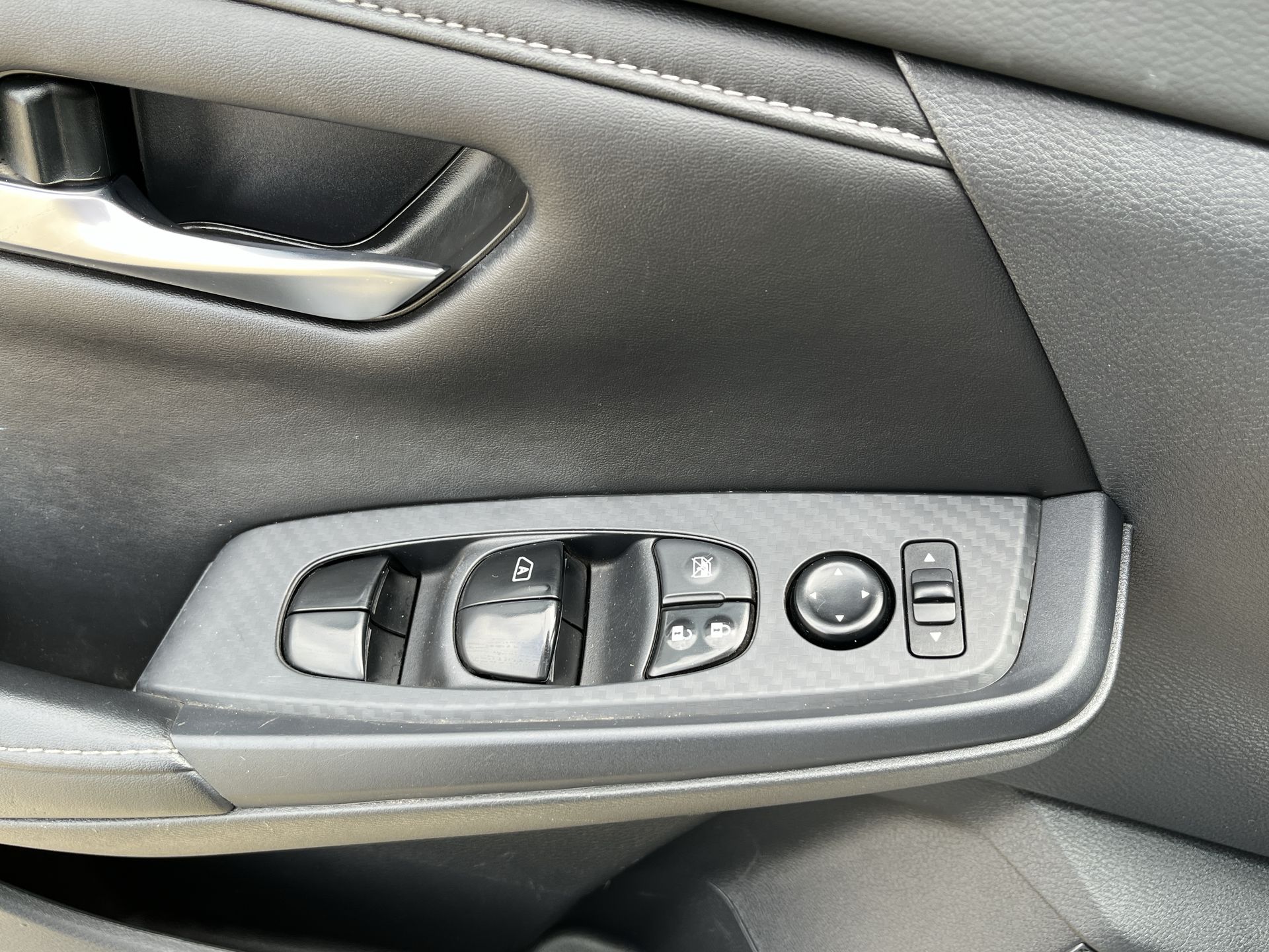 2023 Nissan SENTRA ADVANCE CVT 23