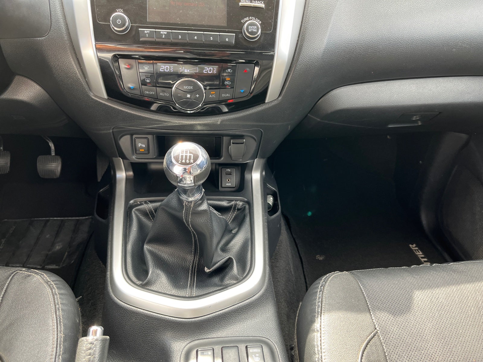 2020 Nissan FRONTIER PLATINUM LE T/M AC