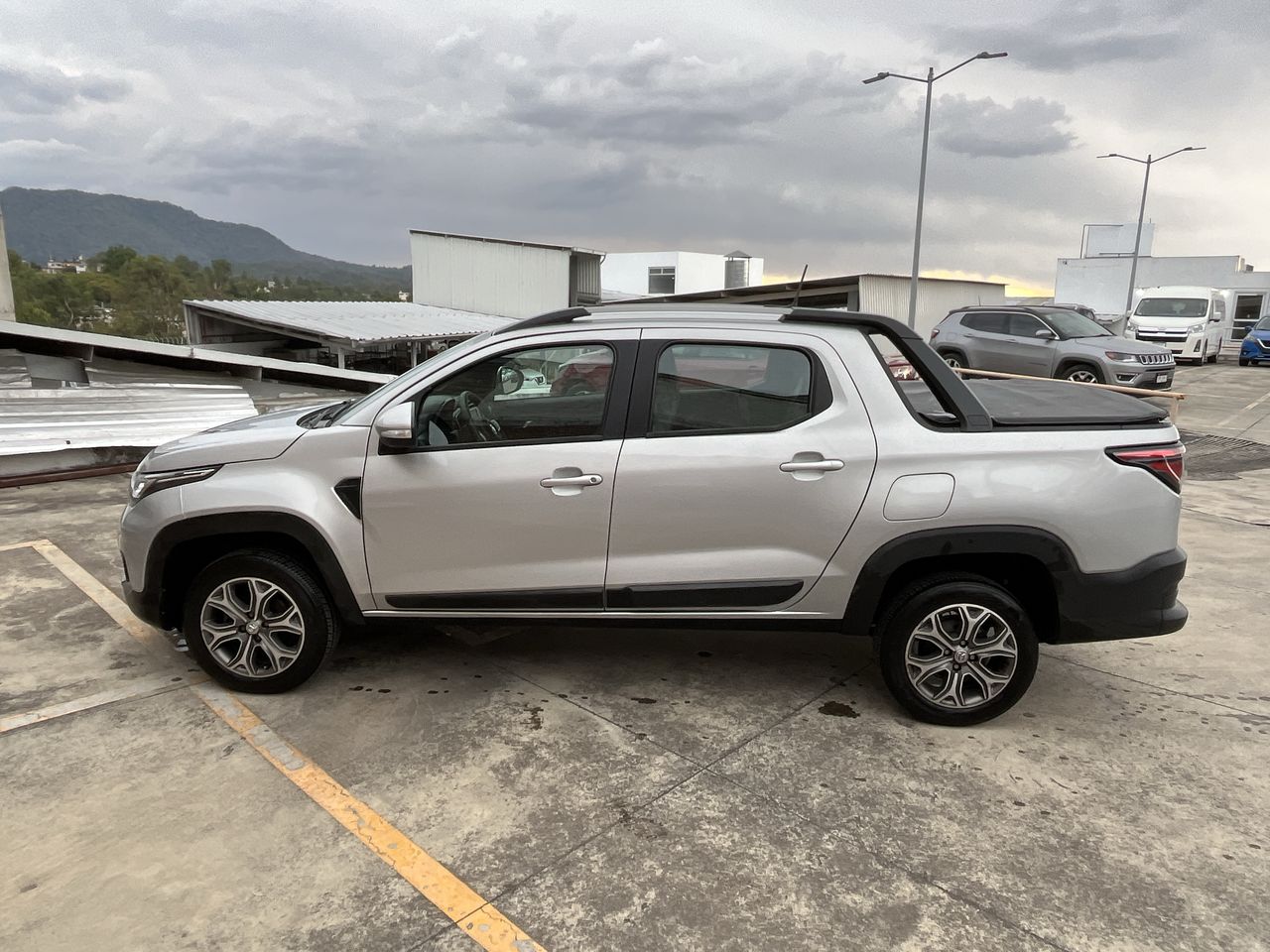 2023 RAM JOURNEY LARAMIE CREW CAB