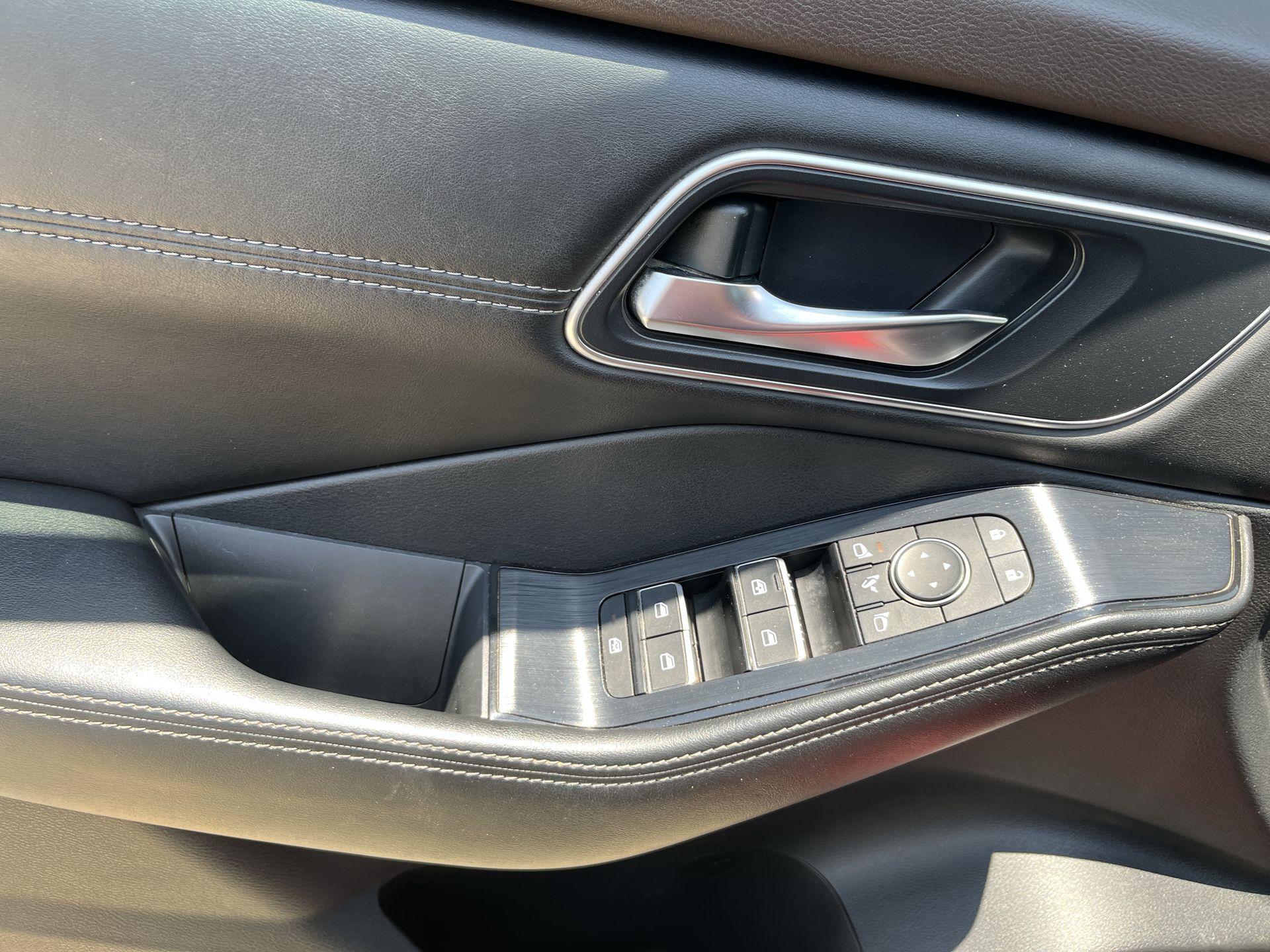 2023 Nissan X-TRAIL PLATINUM 2 ROW 23