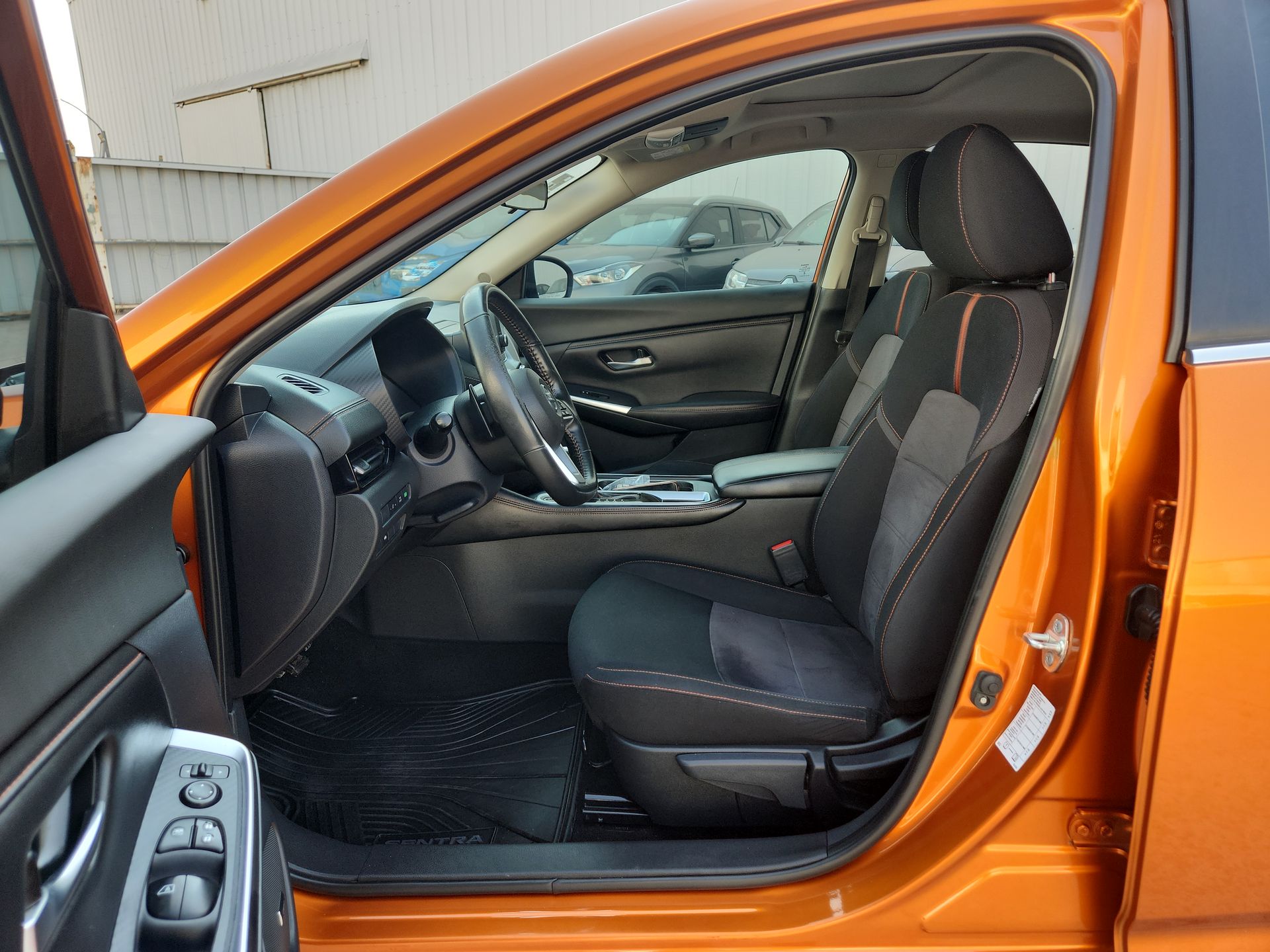 2023 Nissan SENTRA SR CVT 23