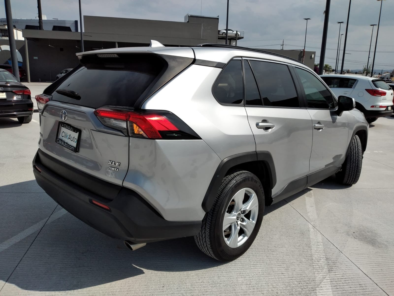 2019 Toyota RAV4 2.5 XLE AWD AT