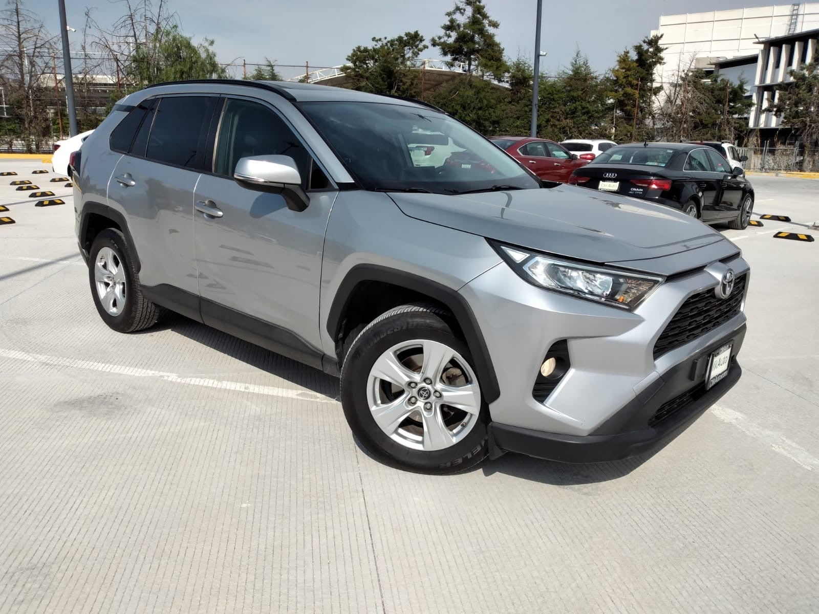 2019 Toyota RAV4 2.5 XLE AWD AT