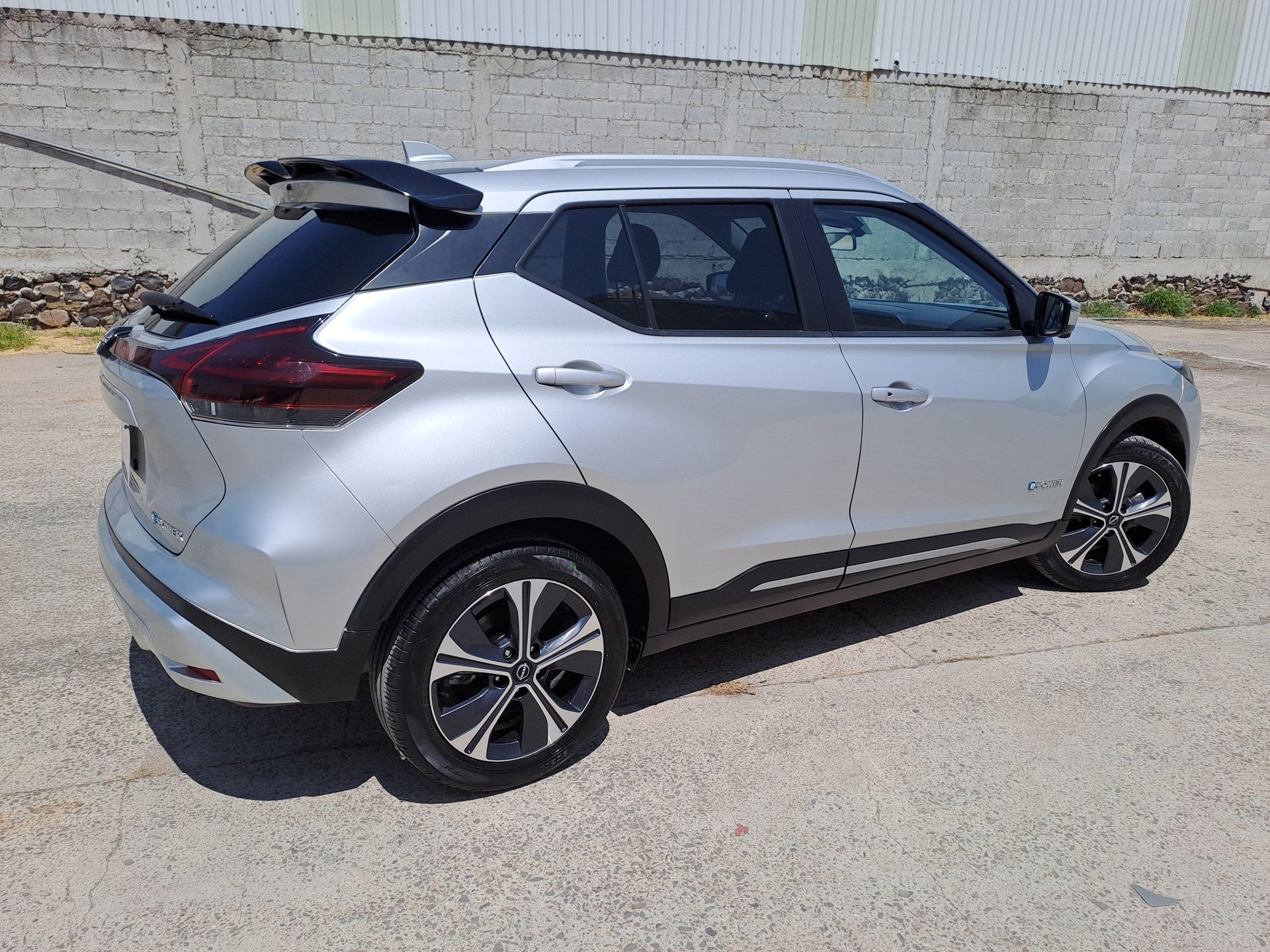 2024 Nissan KICKS PLATINUM E-POWER 24