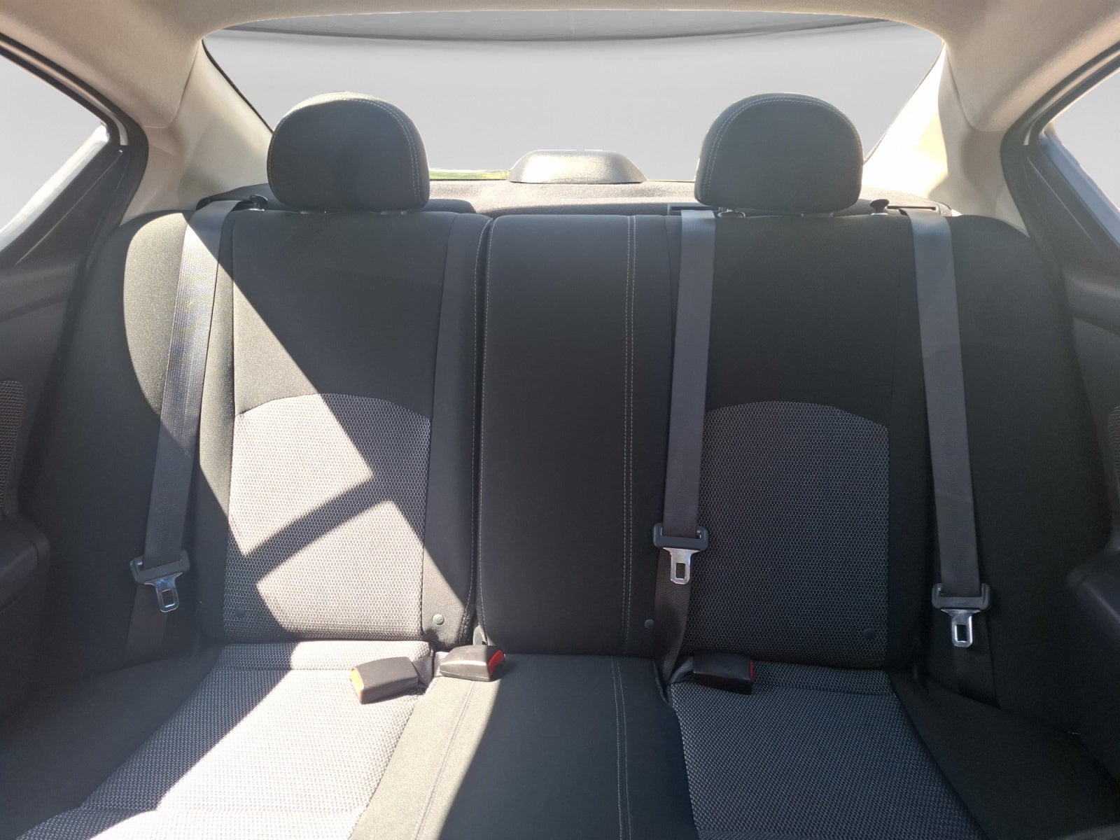 2019 Nissan VERSA ADVANCE AT AC