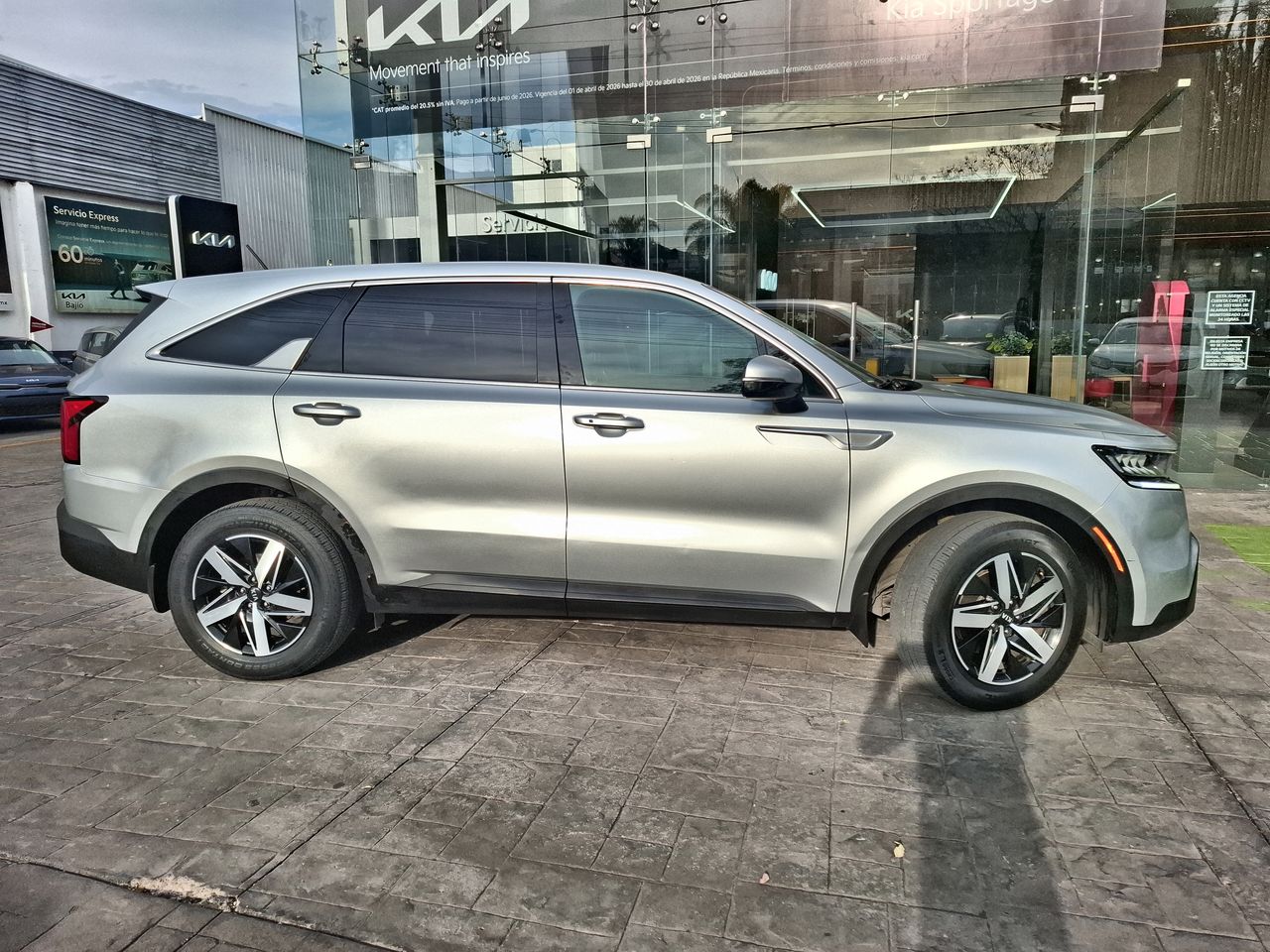 2021 Kia SORENTO EX