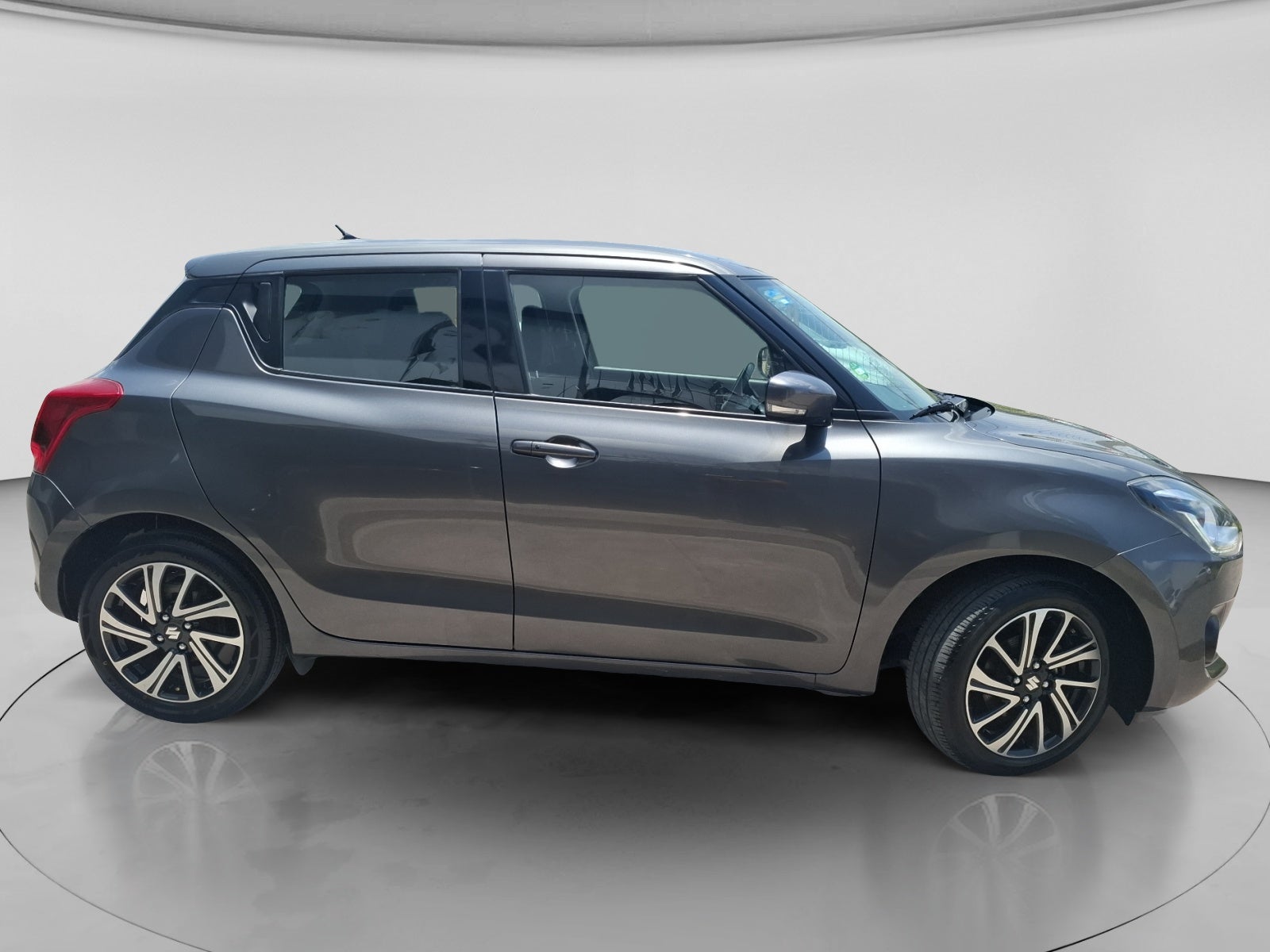2022 SUZUKI SWIFT GLE TM