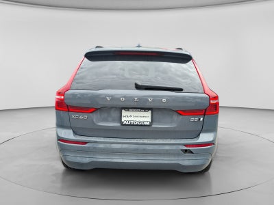 2022 Volvo XC60 MOMENTUM B5 AWD