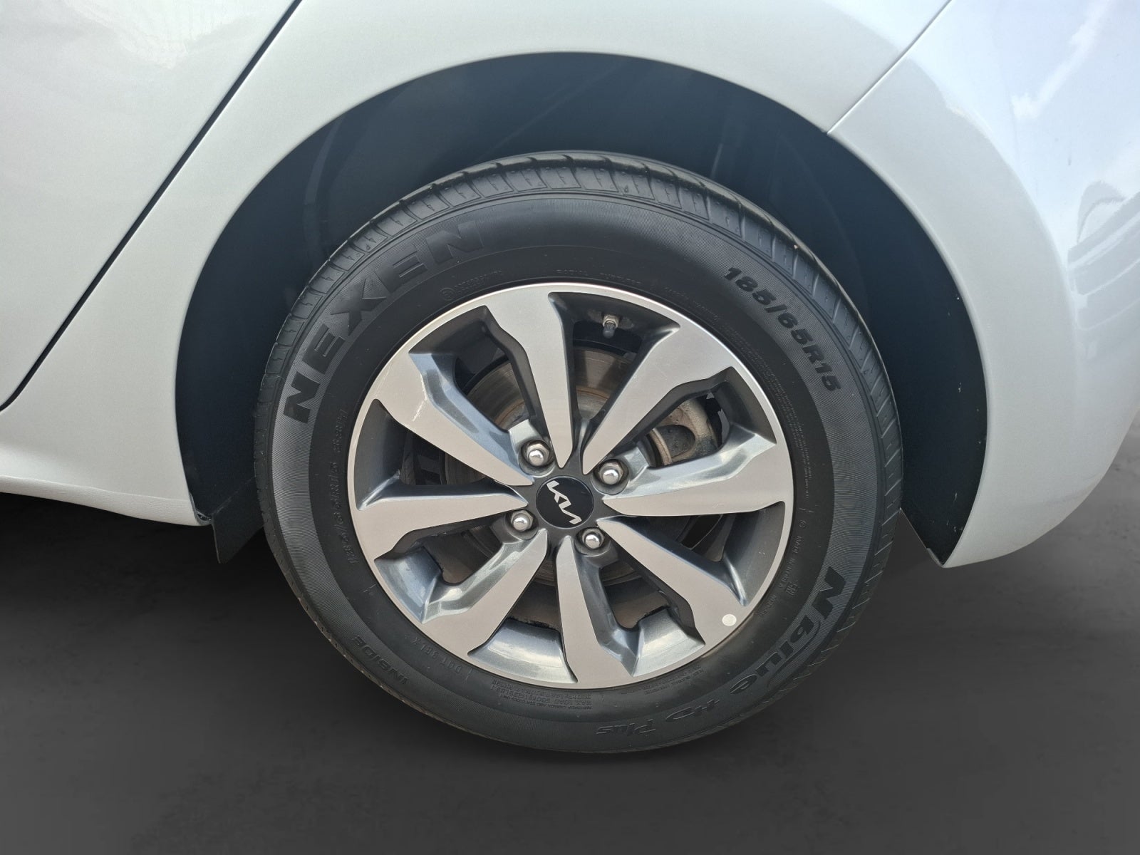 2023 Kia RIO LX TM