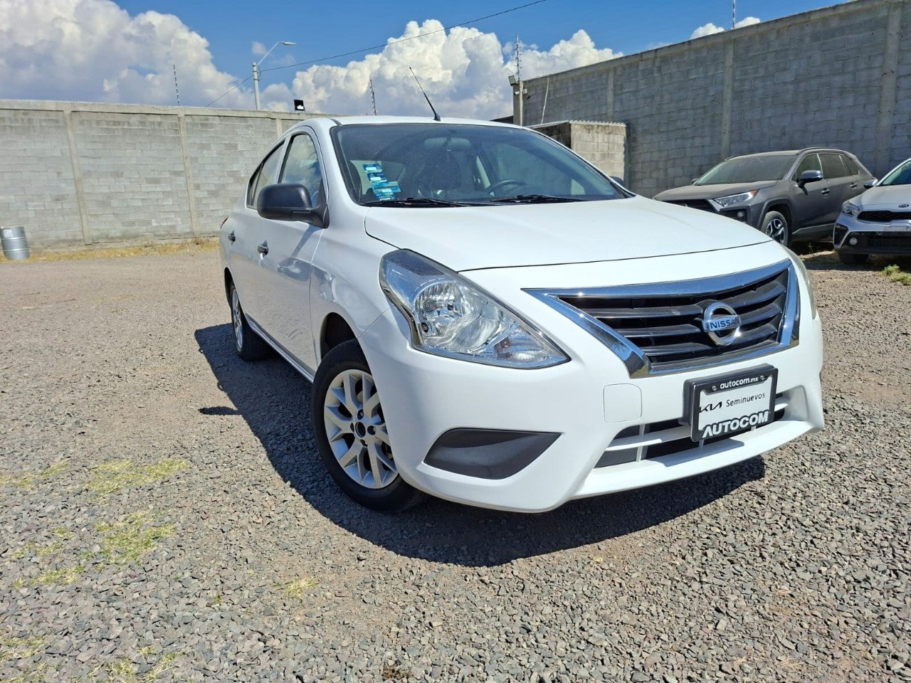 2022 Nissan VERSA MT AC 1.6L 22